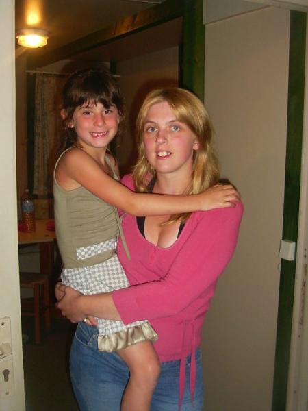 moi et ma filleule d'amour je l'adore c ma 2 fille bisouuuuuuuuu