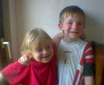 mon frere 6 ans et ma soeur 5 ans